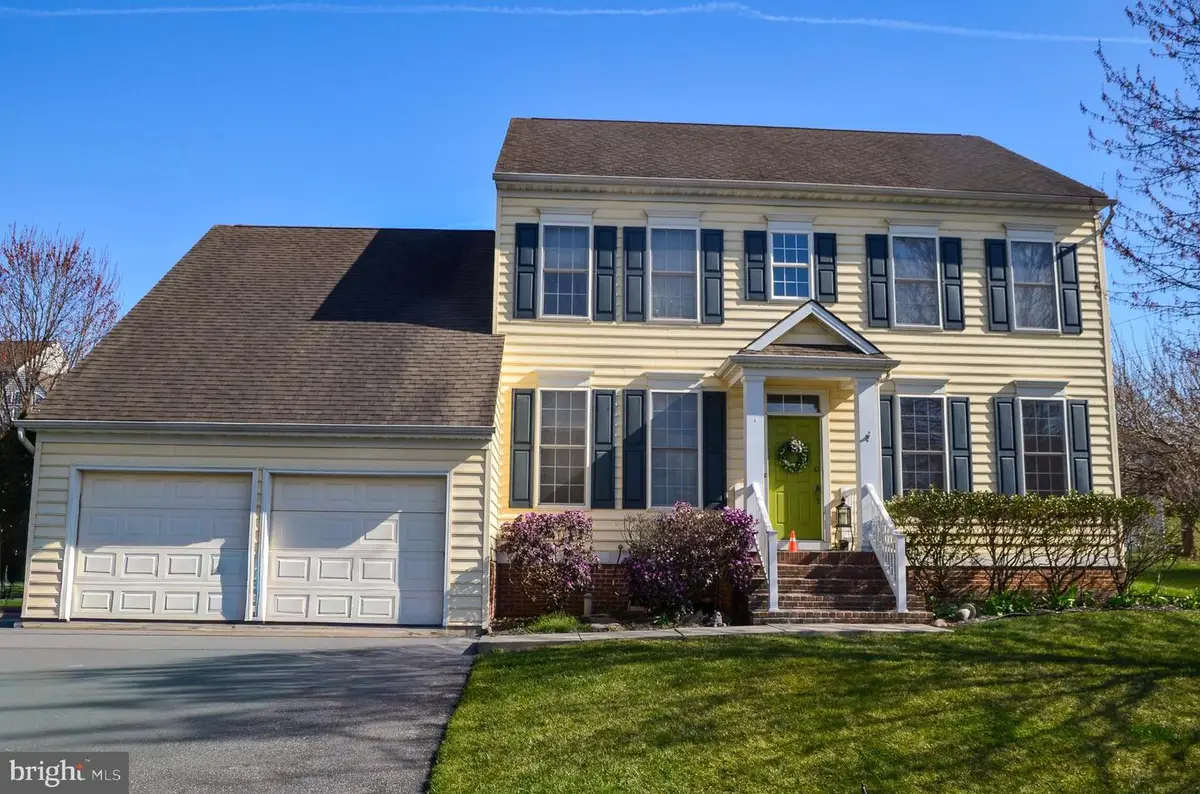 815 Edgeworth Ct, Red Lion, PA 17356 - #1