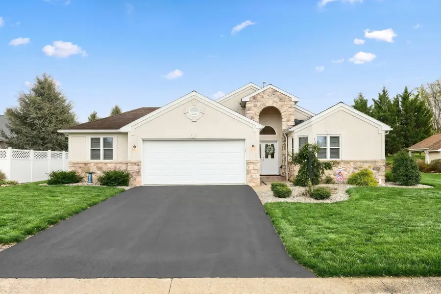 1436 Wheatfield Dr, York, PA 17408 - #2