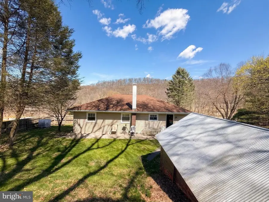 3326 Seven Valleys Rd, Glen Rock, PA 17327 - #2