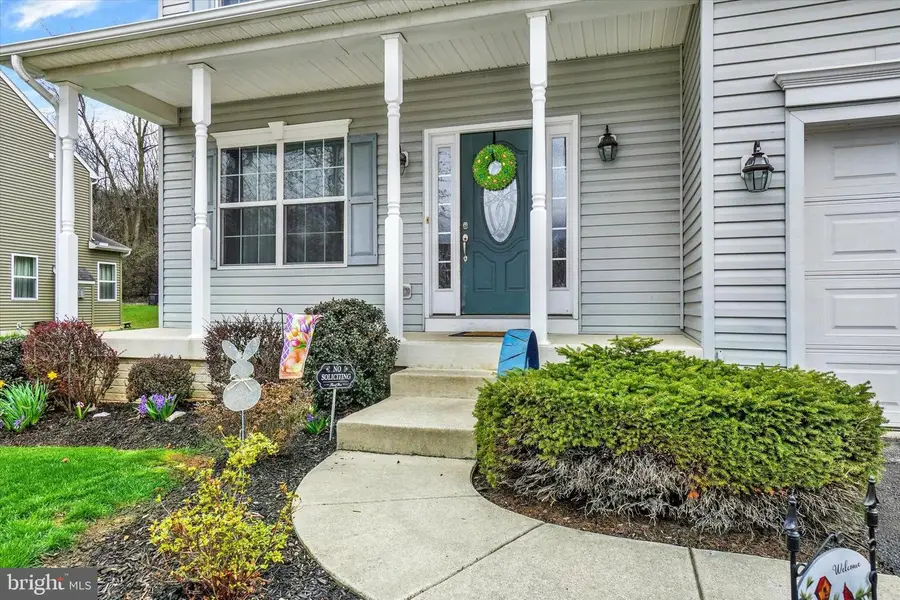 2695 Friends Cir, York, PA 17408 - #2