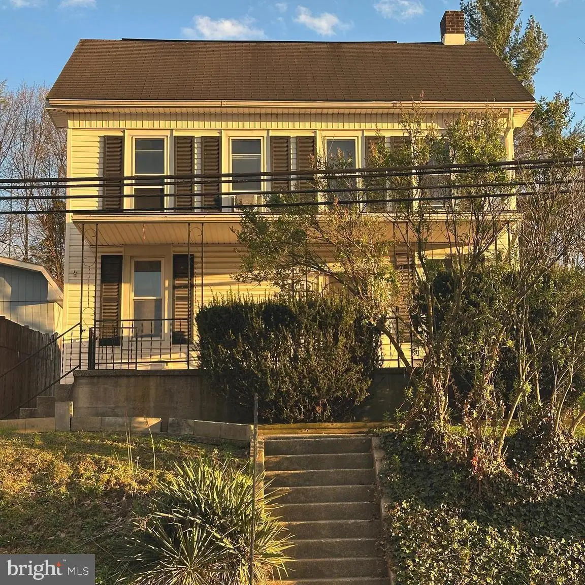 7 E Main St, Windsor, PA 17366 - #1