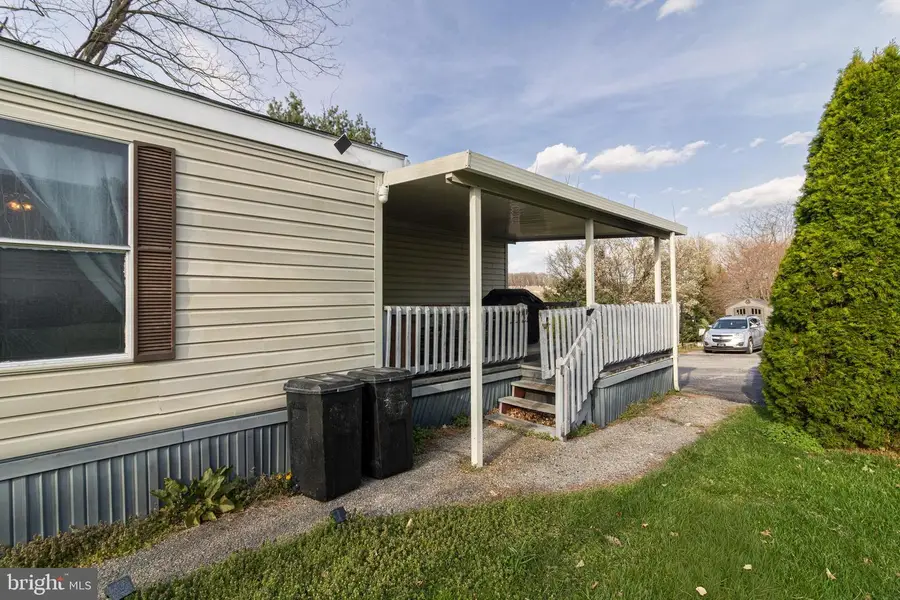 743 Shawna Ave, York, PA 17402 - #3