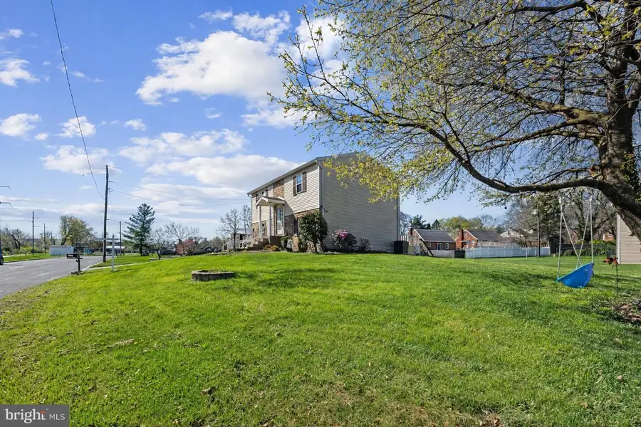 210 Wheaton St, York, PA 17403 - #3