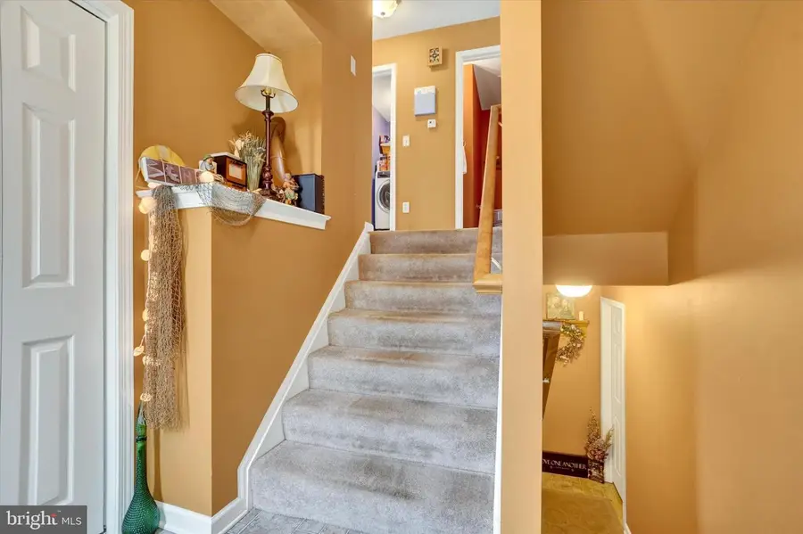 2718 Hunters Crest Dr #26, York, PA 17402 - #3