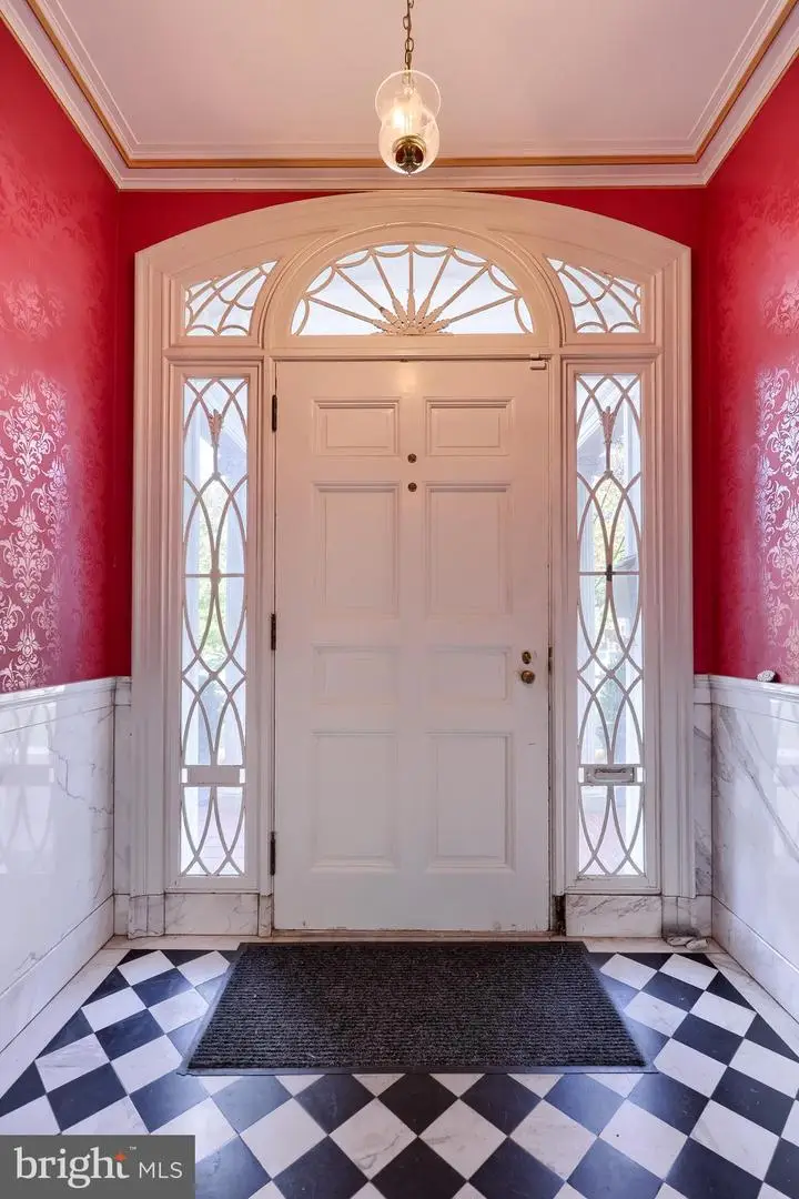 146 E Springettsbury Ave, York, PA 17403 - #3