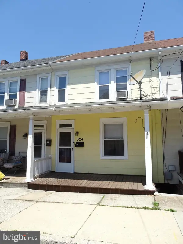 324 Atlantic Ave, RED LION, PA 17356