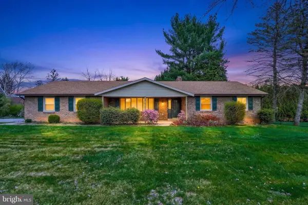 5 Marlborough Dr, YORK, PA 17403