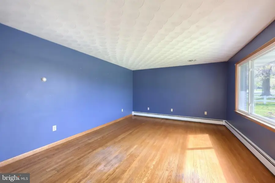 860 Witmer Rd, York, PA 17406 - #3