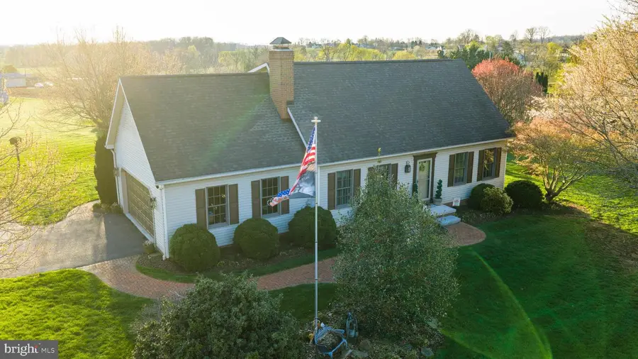 13729 Cross Roads Ave, Felton, PA 17322 - #2