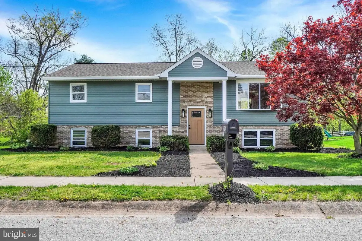 2700 Thornbridge Rd E, York, PA 17408 - #1