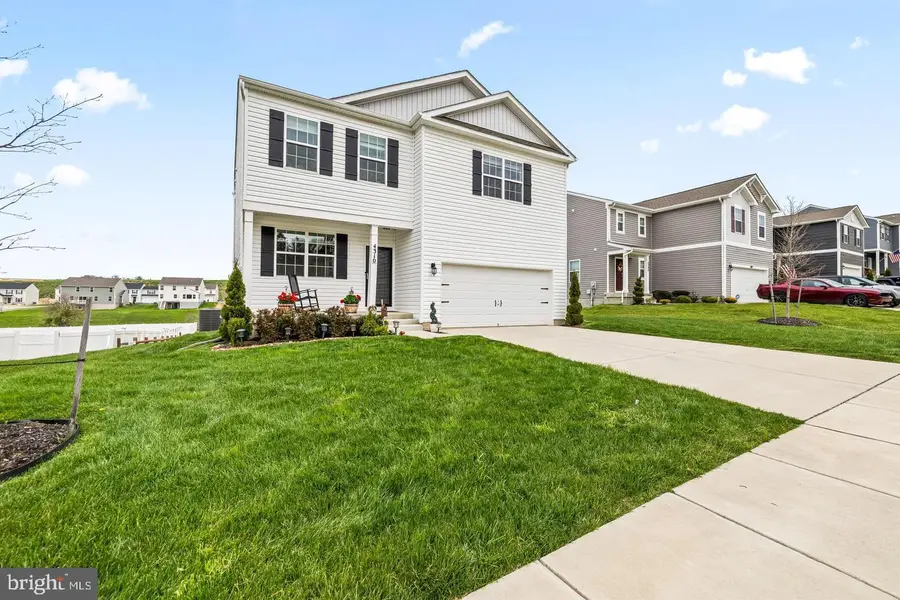4310 Brent Dr, Spring Grove, PA 17362 - #2