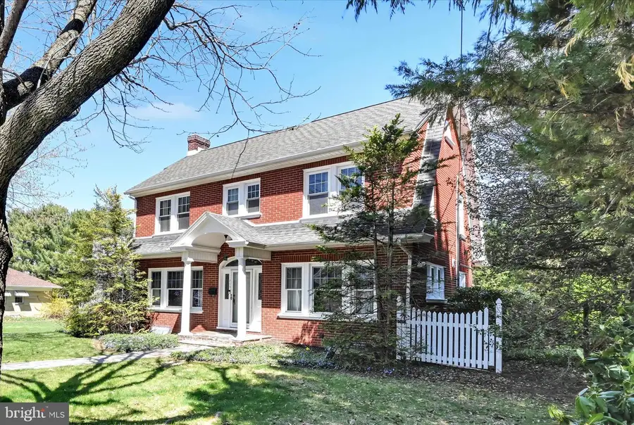 715 S Main St, Red Lion, PA 17356 - #2