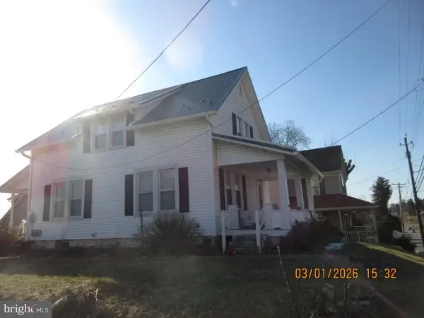 26 W Main St, FAWN GROVE, PA 17321