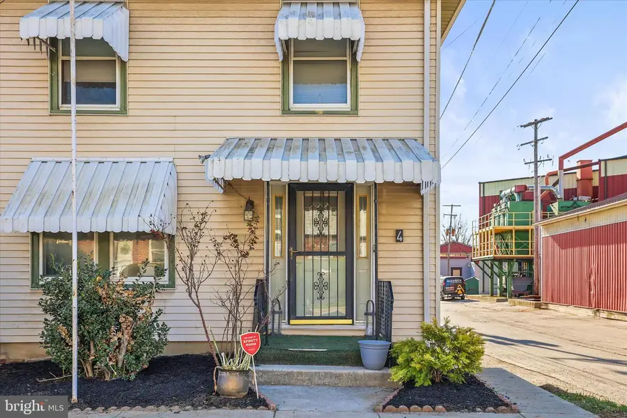 4 S Penn St, Hanover, PA 17331 - #3