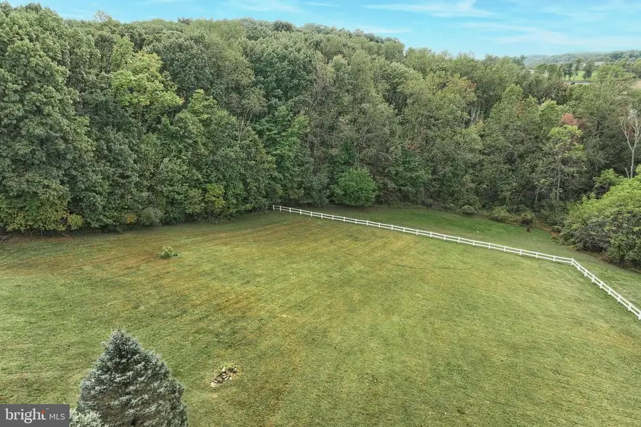 Arnold Rd, Glenville, PA 17329 - #3
