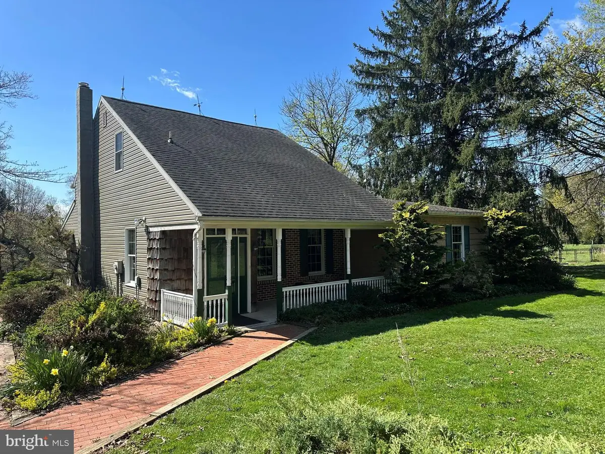 1974 Yingling Dr, Spring Grove, PA 17362 - #1