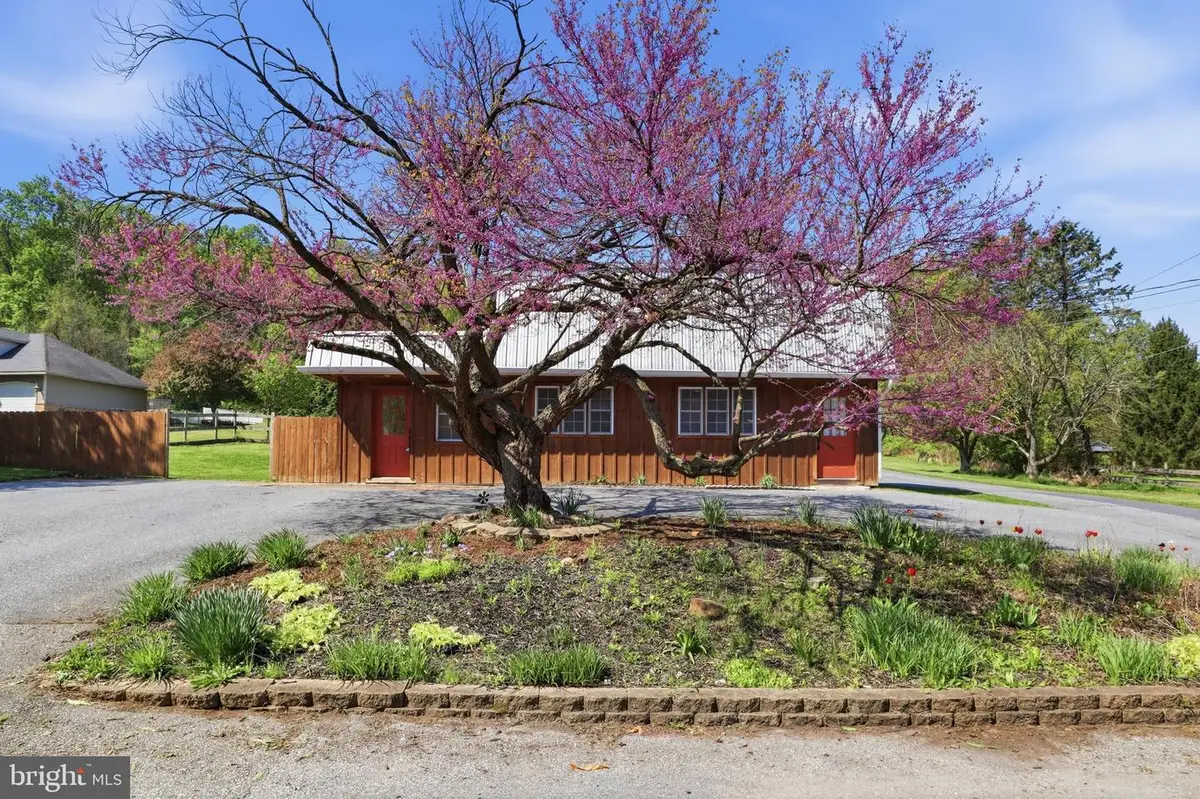 625 Pleasant View Rd, Lewisberry, PA 17339 - #1