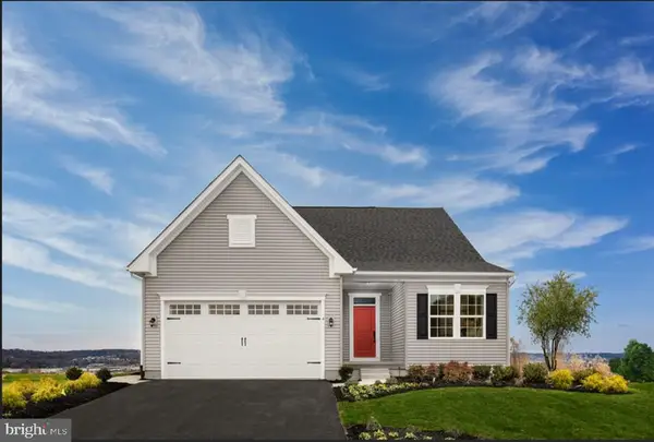 381 Kelso Dr, CAMP HILL, PA 17011