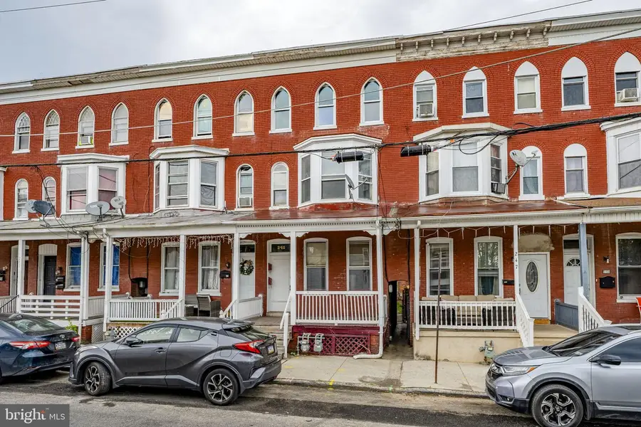 245 S Belvidere Ave, York, PA 17401 - #2