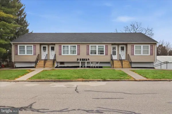 20 E Gay St, RED LION, PA 17356