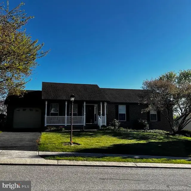 3 Regal Dr, Hanover, PA 17331 - #1