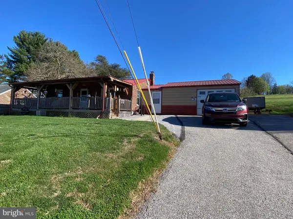 230 W Ore St, LOGANVILLE, PA 17342