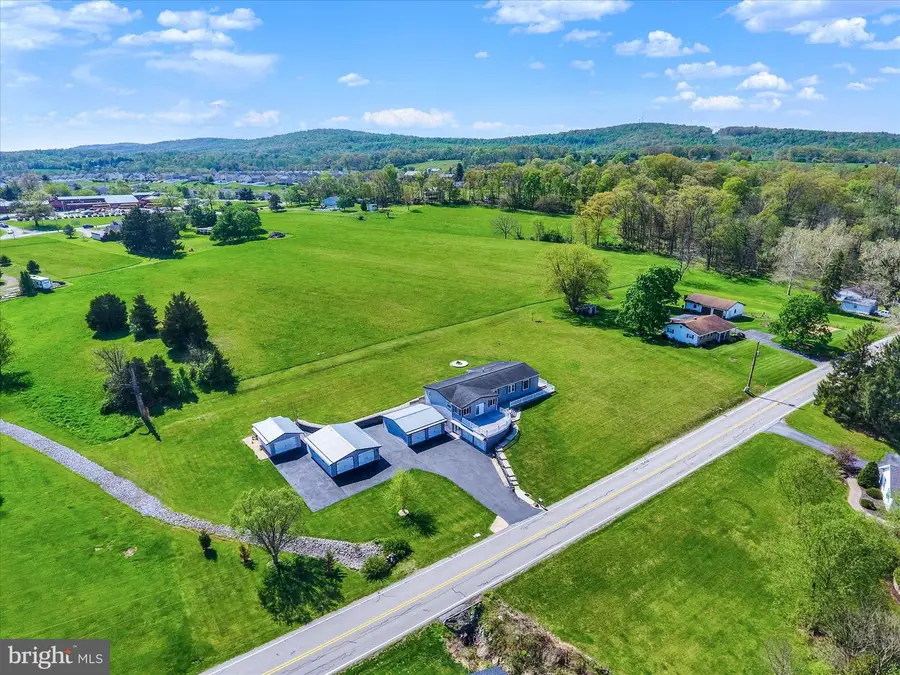 140 Green Springs Rd, York, PA 17404 - #3