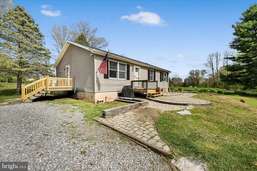 445 Scotch Pine Rd, Dillsburg, PA 17019 - #2