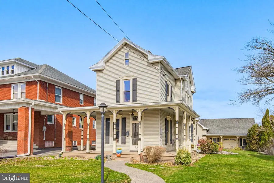 514 Locust St, Wrightsville, PA 17368 - #2