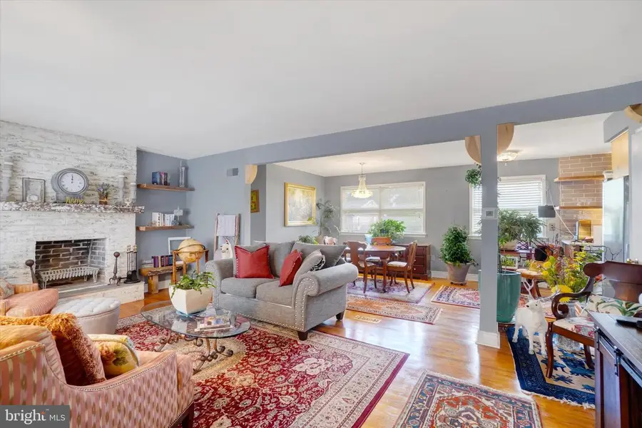 2360 Loucks Rd, York, PA 17408 - #2