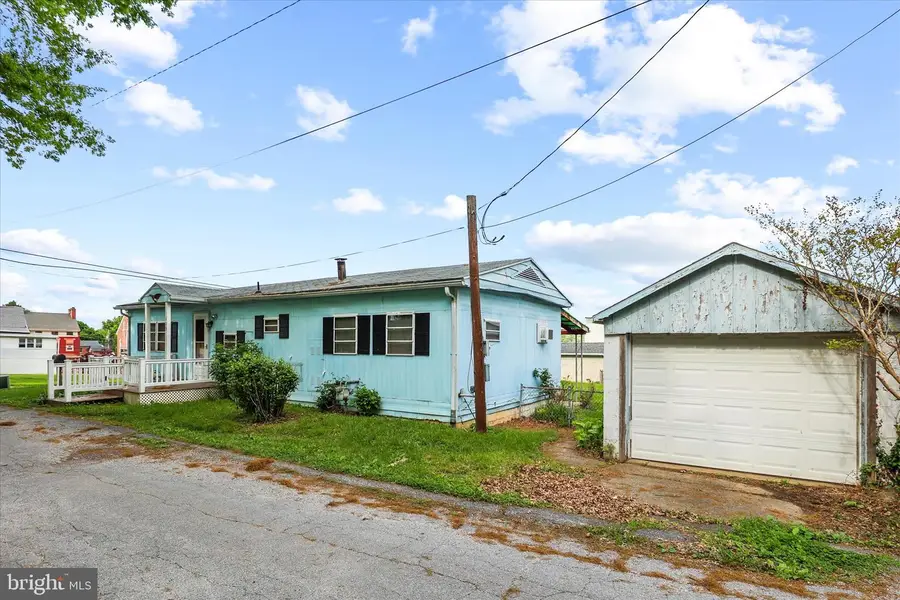 115 Garden Ave, Wrightsville, PA 17368 - #3