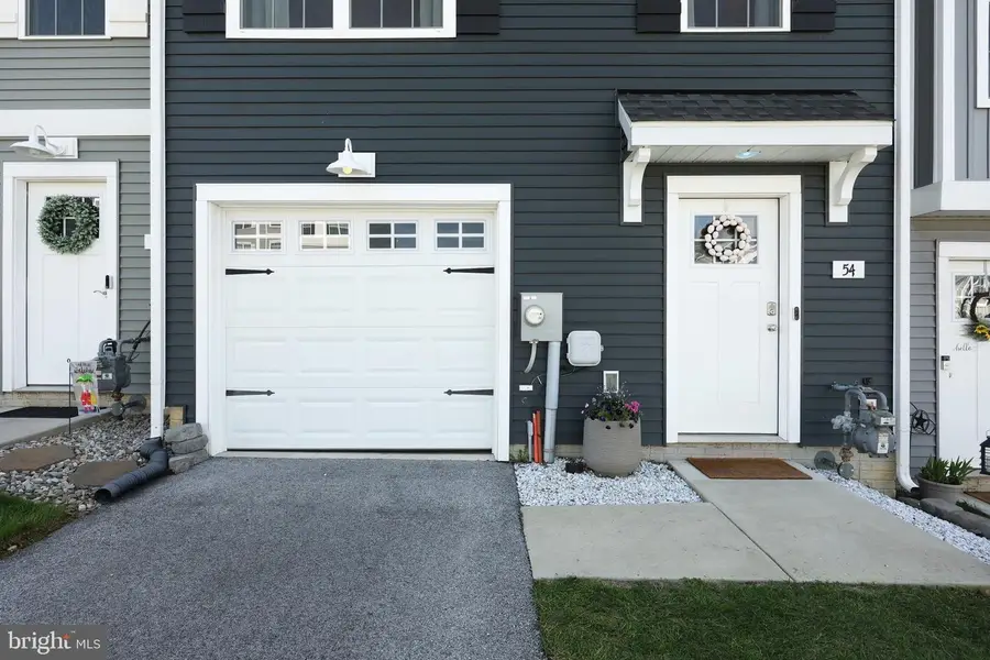 54 Coop Ln, Hanover, PA 17331 - #3