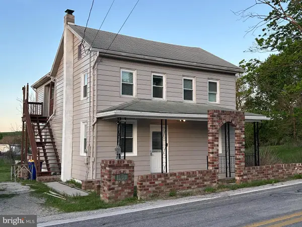 1299 Porters Rd, SPRING GROVE, PA 17362