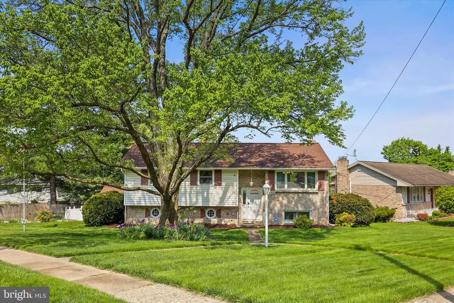 498 Maywood Rd, York, PA 17402 - #2