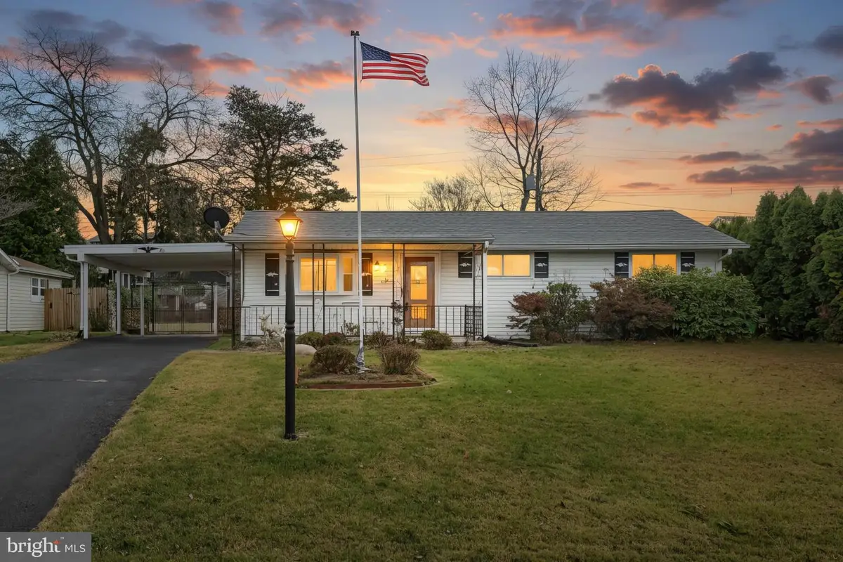 3120 Robin Rd, York, PA 17404 - #1