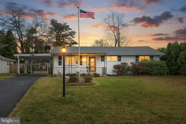 3120 Robin Rd, YORK, PA 17404