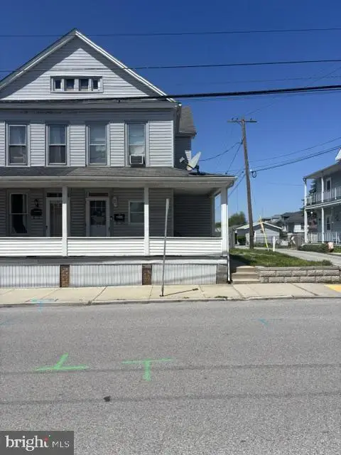 35 W Hanover St, HANOVER, PA 17331