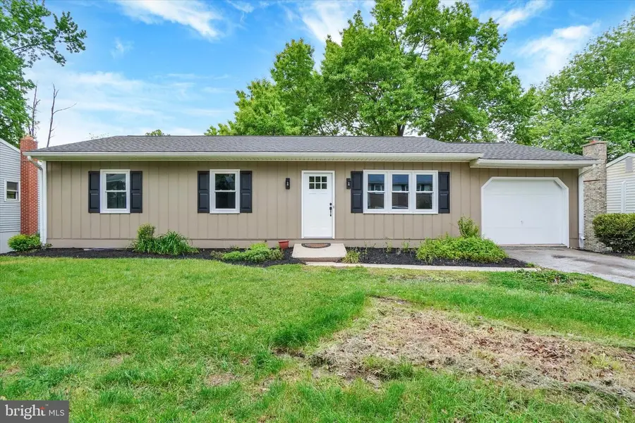 521 Benyou Ln, New Cumberland, PA 17070 - #2