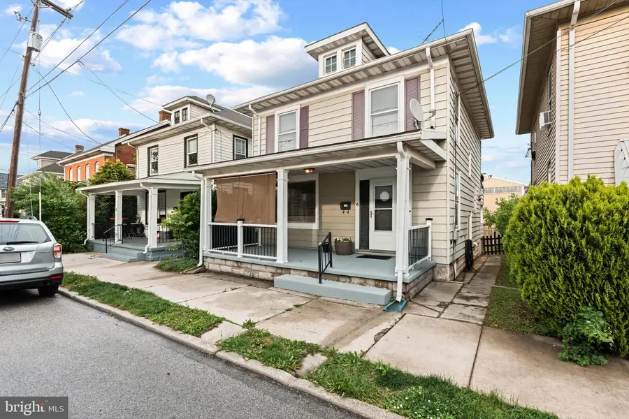 6 S Penn St, Hanover, PA 17331 - #2