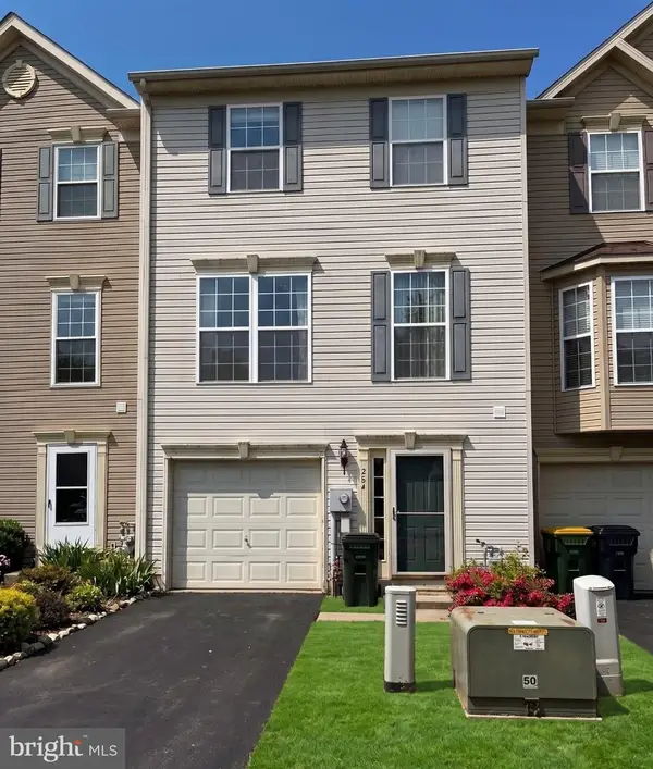 264 Country Ridge Dr, RED LION, PA 17356