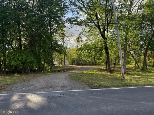 258 Ore Bank, DILLSBURG, PA 17019