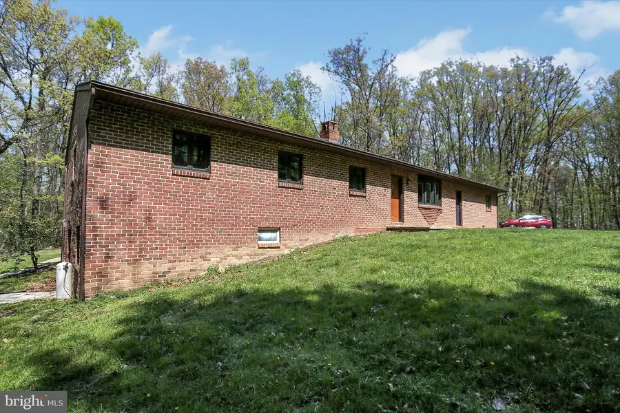 680 Lynes Rd, Dillsburg, PA 17019 - #3
