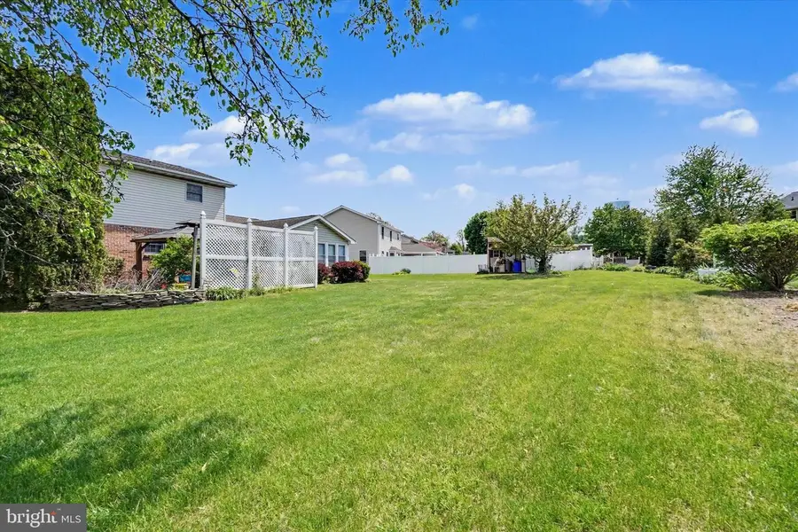 1842 Walnut Bottom Rd, York, PA 17408 - #2