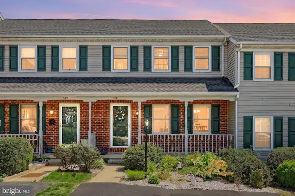 430 Peppermill Ln, YORK, PA 17404