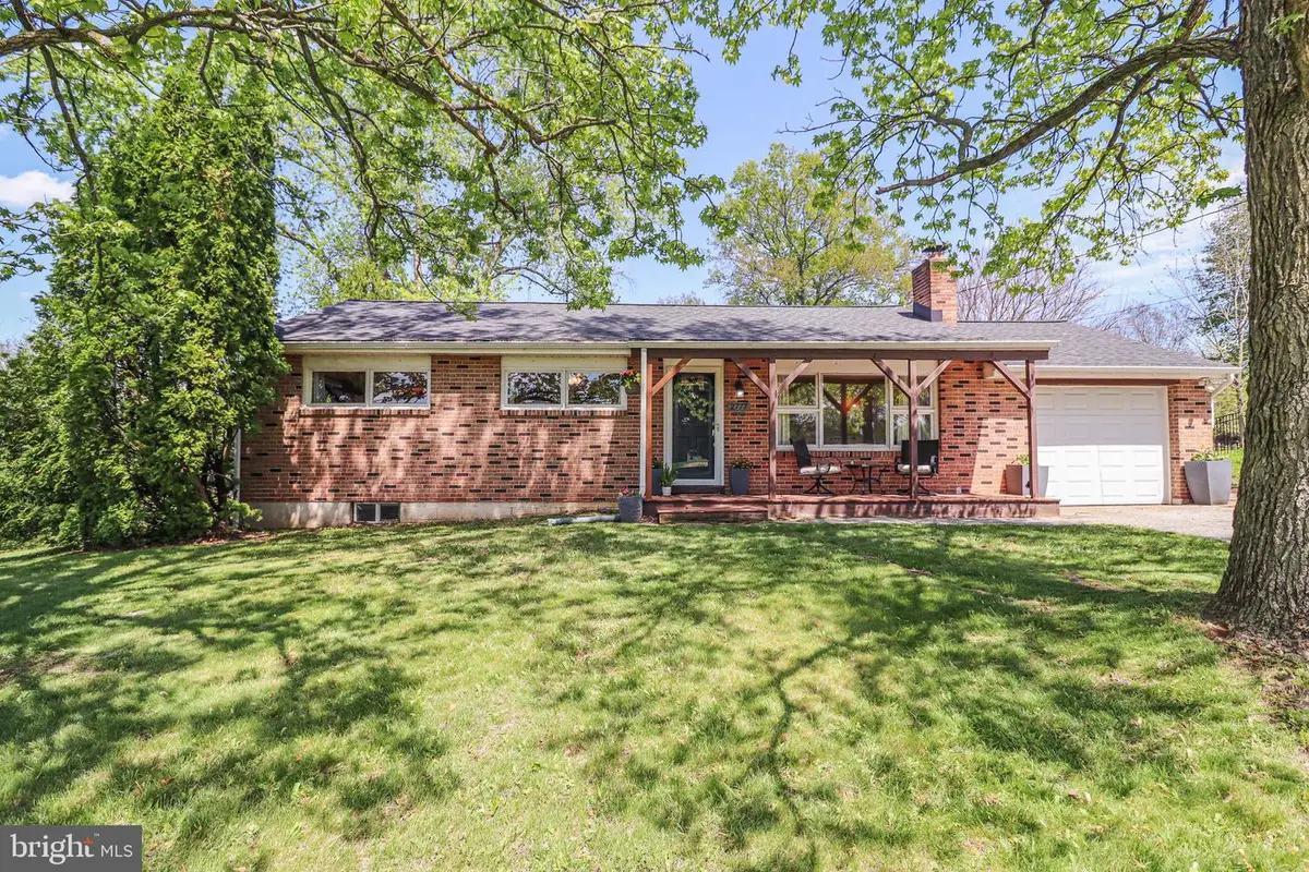 2777 Roosevelt Ave, York, PA 17408 - #1
