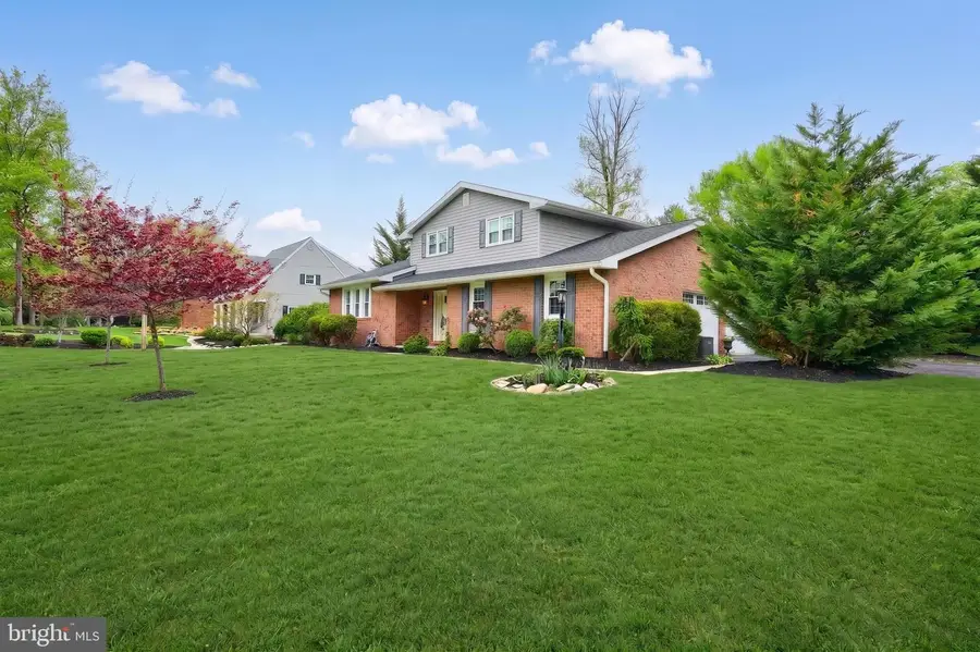 2505 Hepplewhite Dr, York, PA 17404 - #2