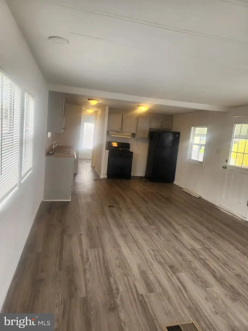 217 Waldorf Dr, York, PA 17404 - #2