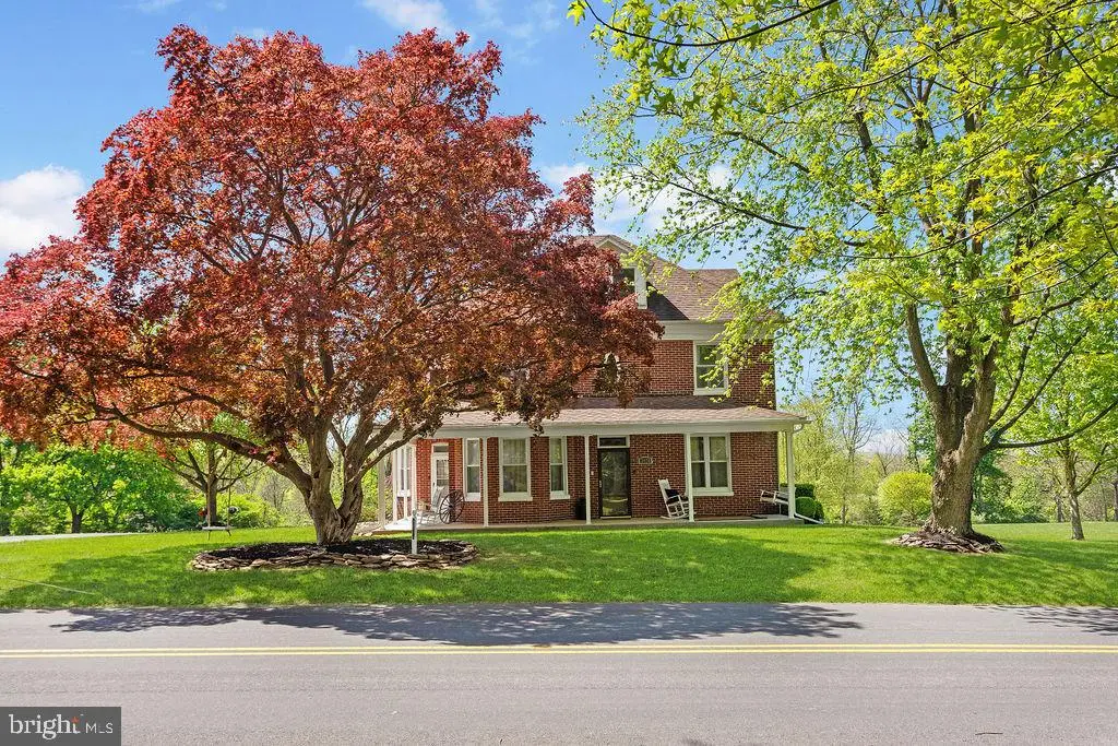 2478 Croll School Rd, York, PA 17403 - #1