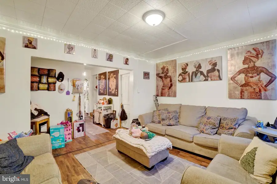 729 E Clarke Ave, York, PA 17403 - #3