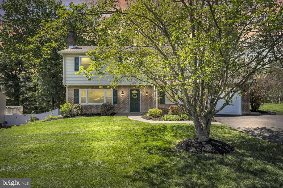 6234 Leader Dr, York, PA 17407 - #1